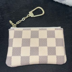 Checkered wallet keychain